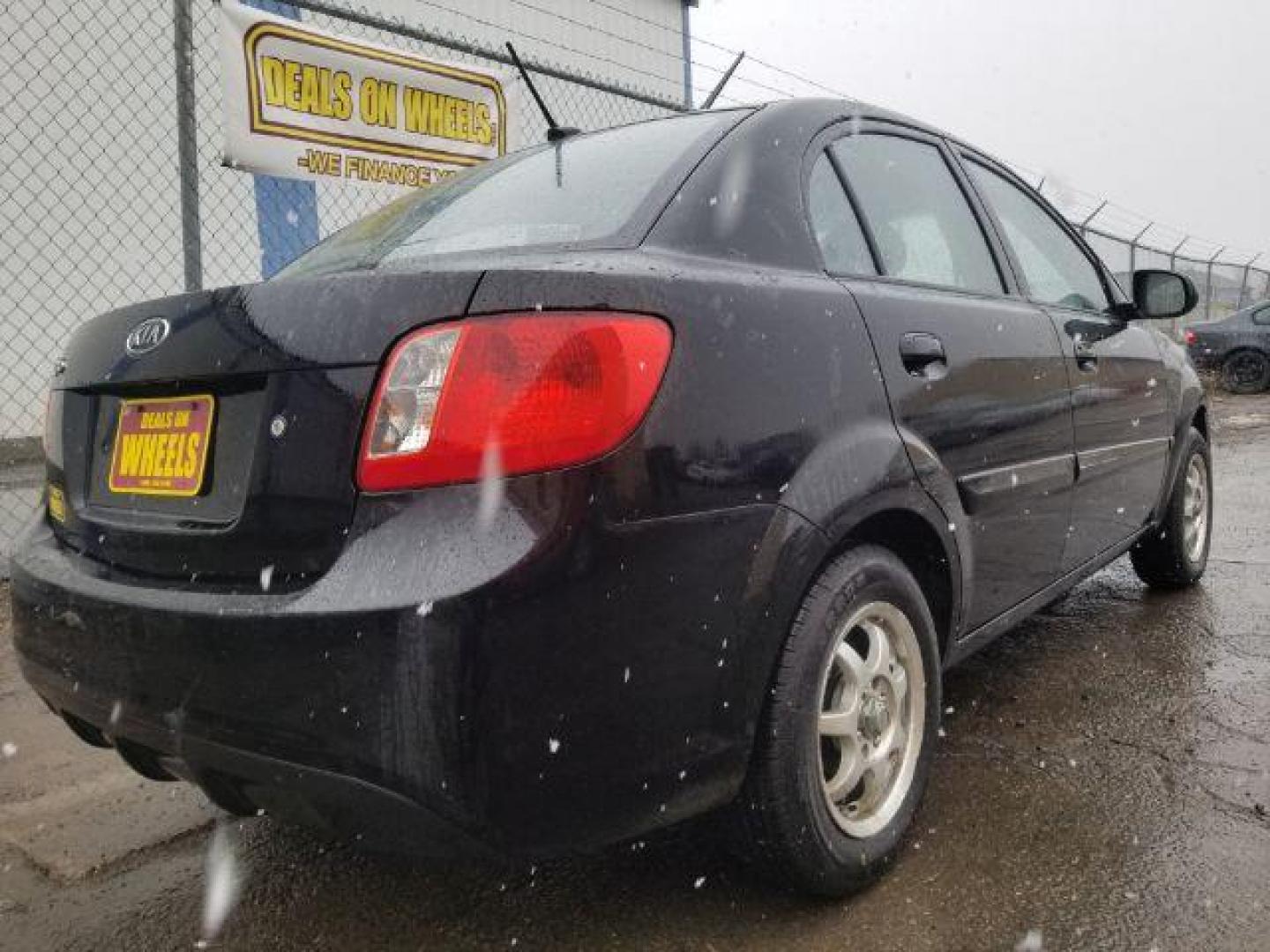 2011 KIA Rio 1 (KNADH4A3XB6) , located at 4801 10th Ave S,, Great Falls, MT, 59405, 0.000000, 0.000000 - Photo#4