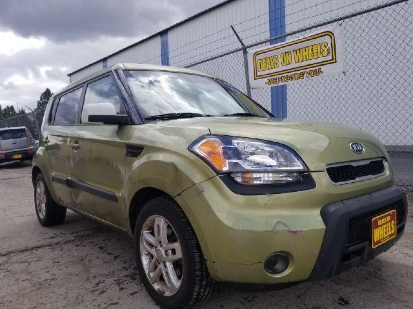 2011 Kia Soul + (KNDJT2A26B7) with an 2L I-4 DOHC engine, located at 1821 N Montana Ave., Helena, MT, 59601, (406) 422-1031, 0.000000, 0.000000 - Photo#2