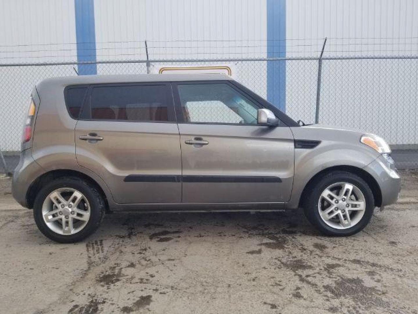 2011 Kia Soul + (KNDJT2A24B7) with an 2L I-4 DOHC engine, located at 1800 West Broadway, Missoula, 59808, (406) 543-1986, 46.881348, -114.023628 - Photo#3
