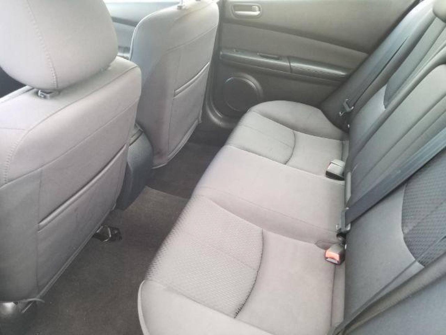 2011 Mazda Mazda6 I Touring (1YVHZ8BH5B5) with an 2.5L L4 DOHC 16V engine, located at 4801 10th Ave S,, Great Falls, MT, 59405, 0.000000, 0.000000 - Photo#8