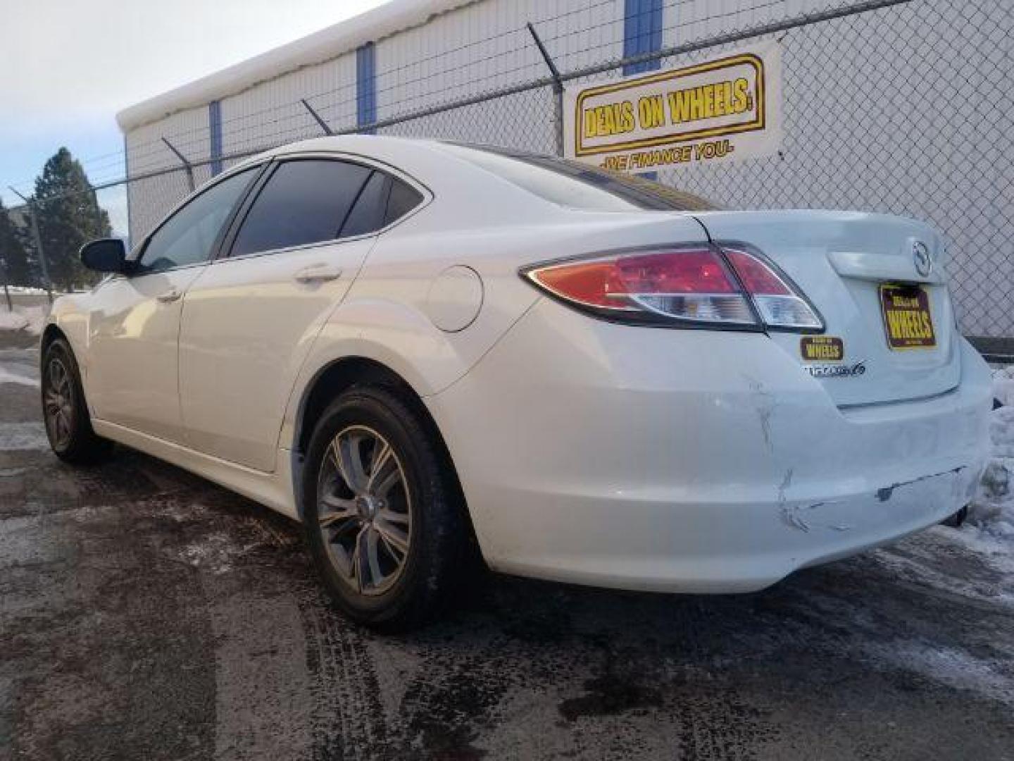 2011 Mazda Mazda6 I Touring (1YVHZ8BH2B5) with an 2.5L L4 DOHC 16V engine, located at 4047 Montana Ave., Billings, MT, 59101, 45.770847, -108.529800 - Photo#6