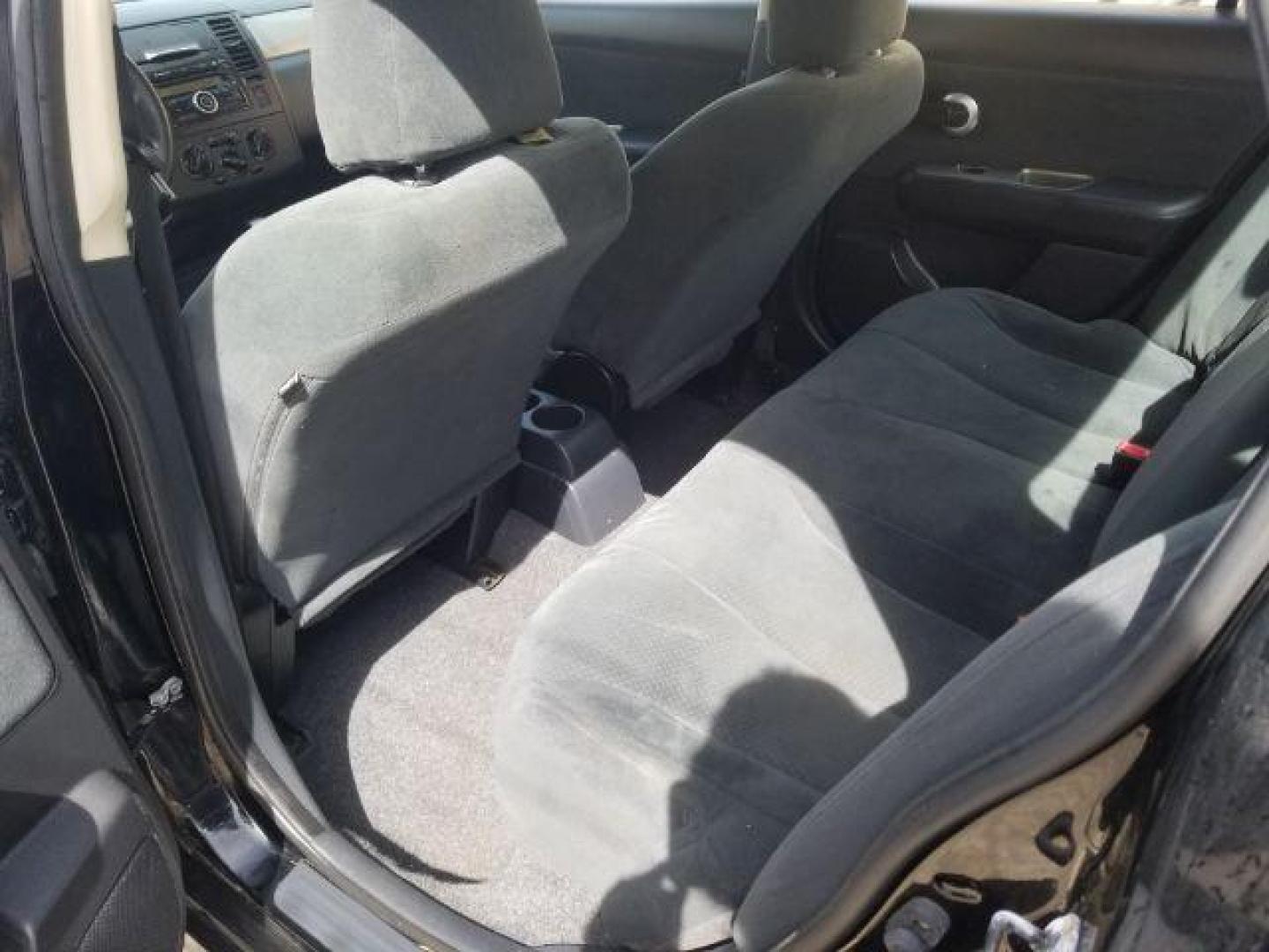 2011 Nissan Versa 1.8S (3N1BC1APXBL) with an 1.8L I-4 DOHC engine, located at 601 E. Idaho St., Kalispell, MT, 59901, 0.000000, 0.000000 - Photo#8
