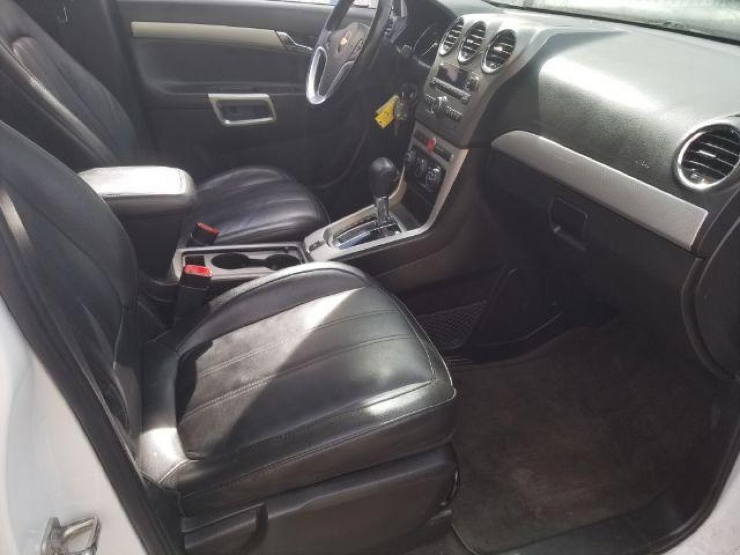 2012 Chevrolet Captiva Sport LTZ (3GNFL4E55CS) with an 3L V-6 gasoline direct injection engine, located at 4801 10th Ave S,, Great Falls, MT, 59405, 0.000000, 0.000000 - Photo#10