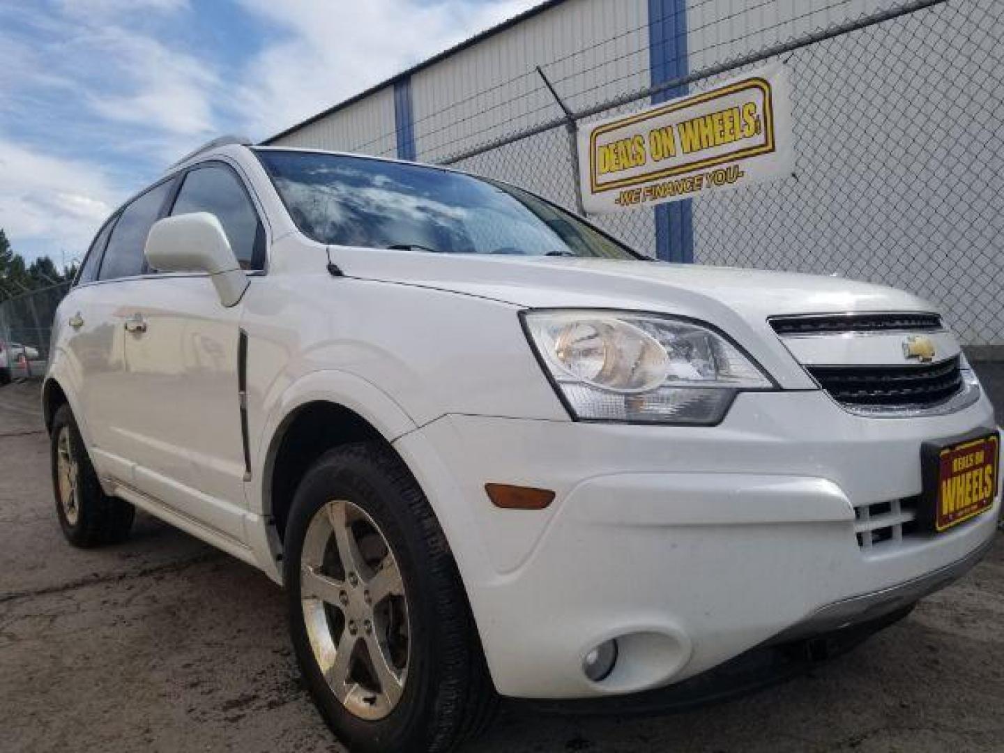 2012 Chevrolet Captiva Sport LTZ (3GNFL4E55CS) with an 3L V-6 gasoline direct injection engine, located at 4801 10th Ave S,, Great Falls, MT, 59405, 0.000000, 0.000000 - Photo#2