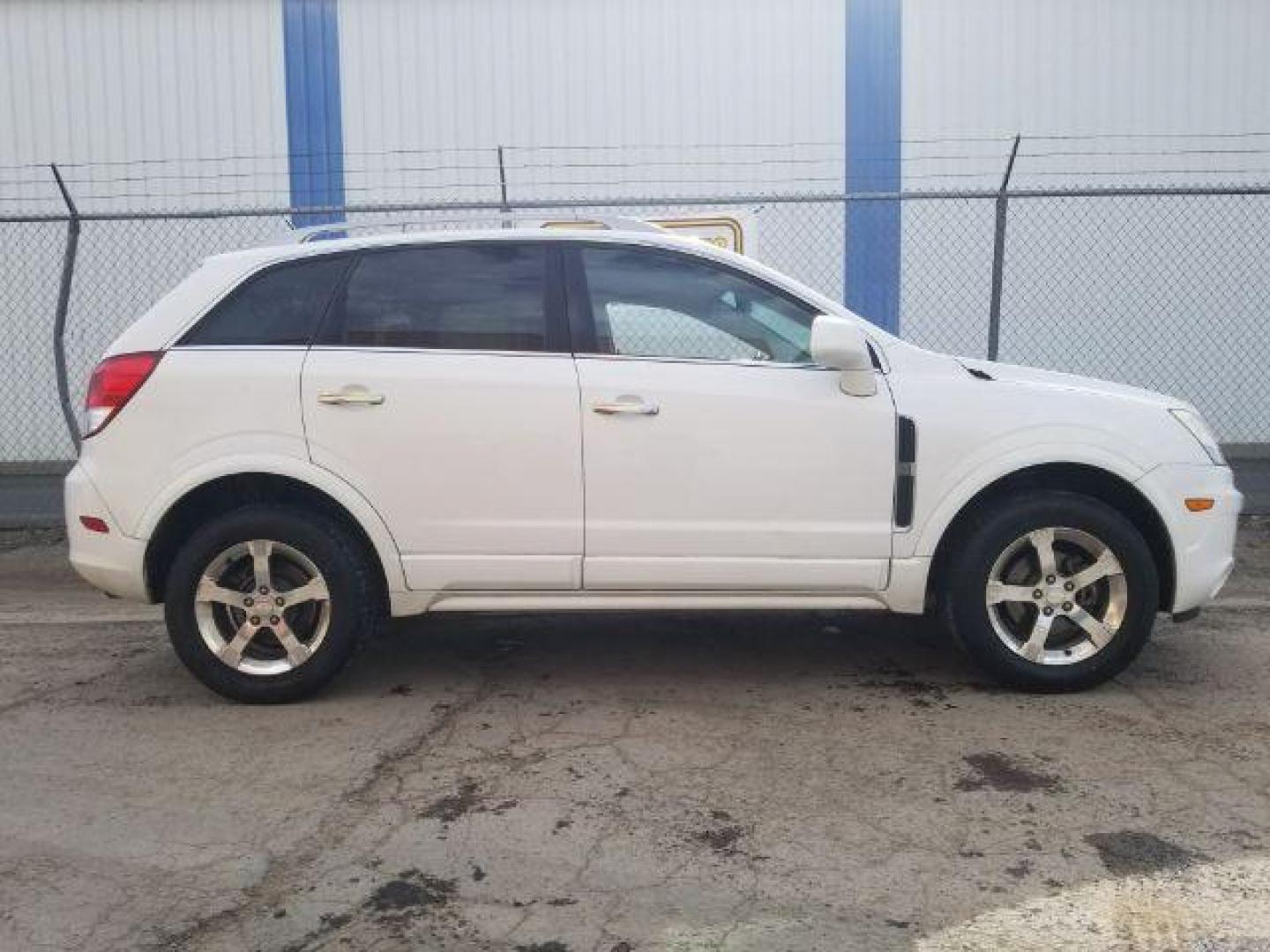 2012 Chevrolet Captiva Sport LTZ (3GNFL4E55CS) with an 3L V-6 gasoline direct injection engine, located at 4801 10th Ave S,, Great Falls, MT, 59405, 0.000000, 0.000000 - Photo#3