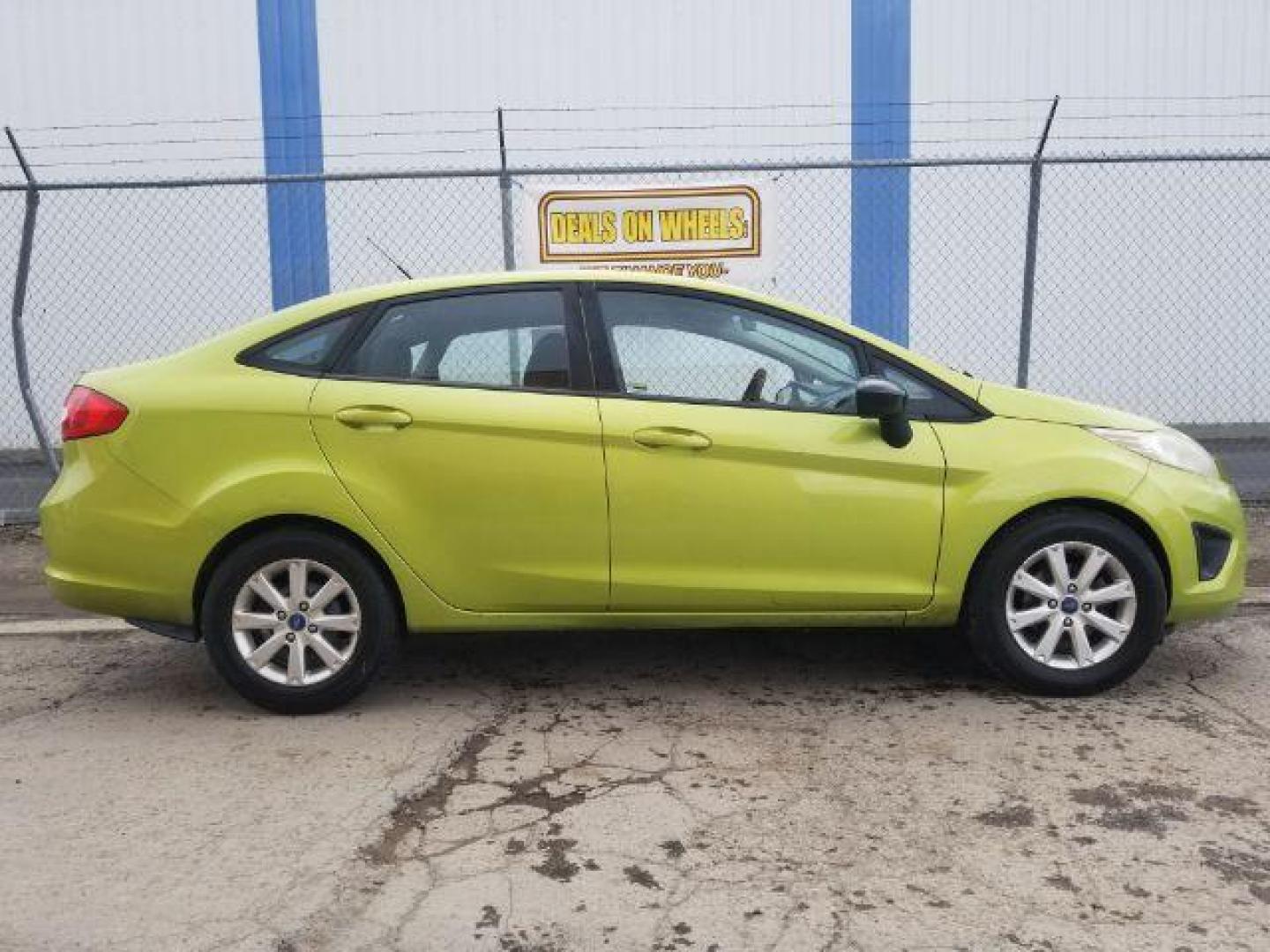 2012 Ford Fiesta SE Sedan (3FADP4BJ6CM) with an 1.6L L4 DOHC 16V engine, located at 4801 10th Ave S,, Great Falls, MT, 59405, 0.000000, 0.000000 - Photo#3