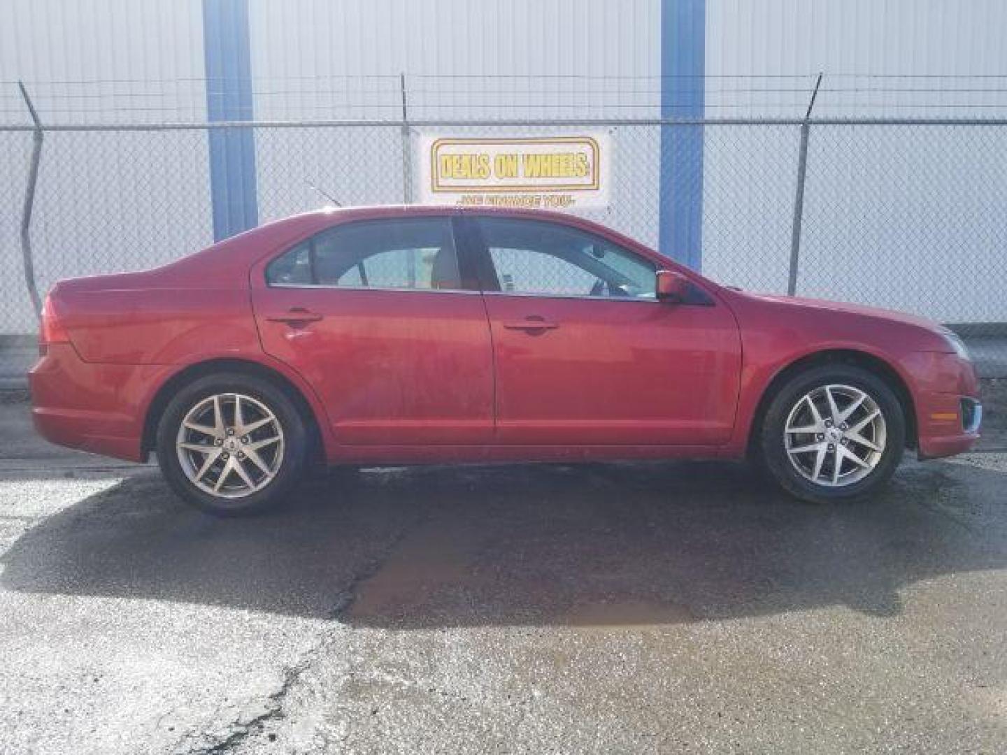 2012 Ford Fusion SEL (3FAHP0JG3CR) with an 3.0L V6 DOHC 24V engine, located at 1800 West Broadway, Missoula, 59808, (406) 543-1986, 46.881348, -114.023628 - Photo#3