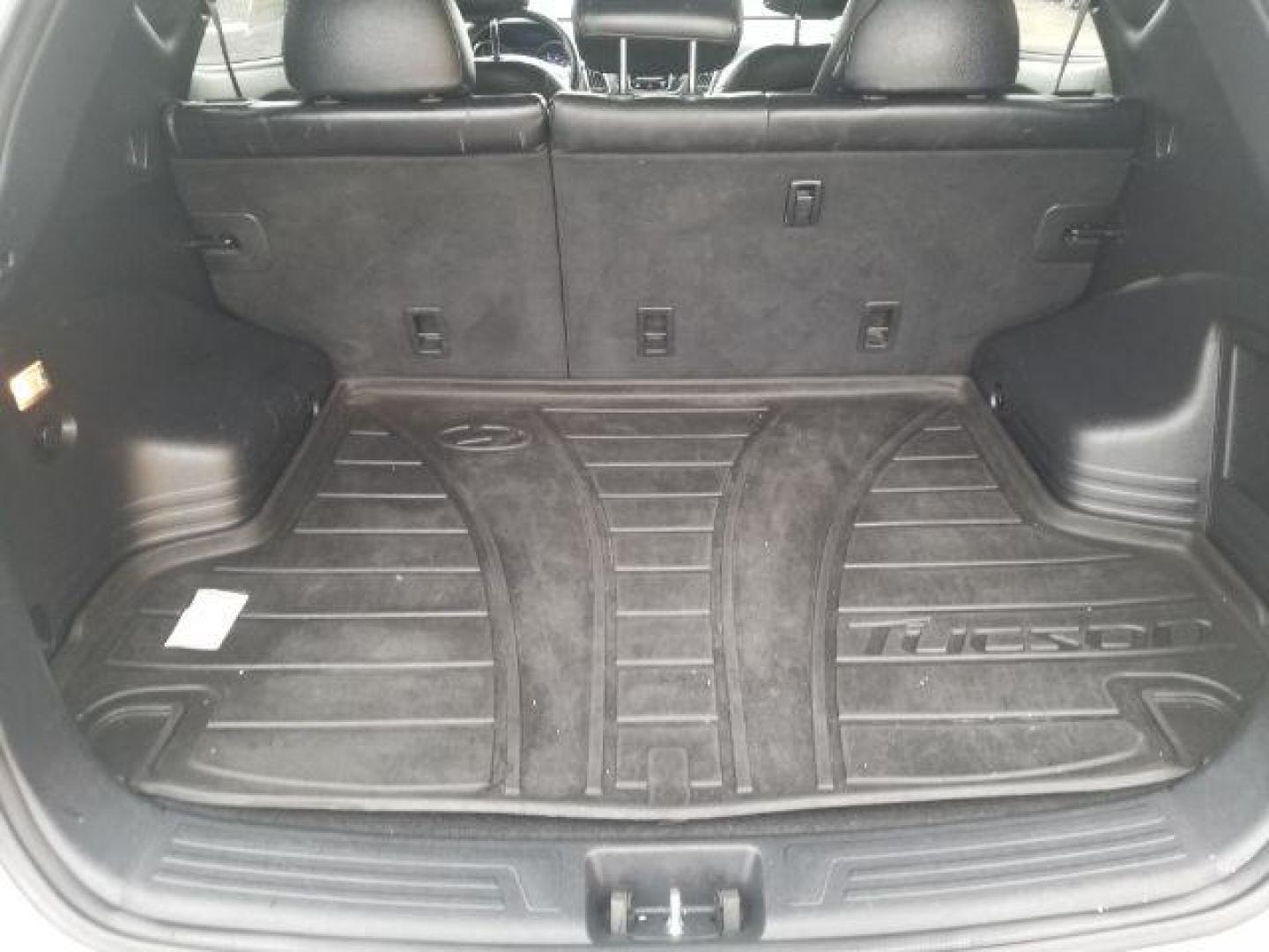 2012 Hyundai Tucson Limited (KM8JUCAC8CU) with an Theta II 2.4L I-4 DOHC engine, located at 1800 West Broadway, Missoula, 59808, (406) 543-1986, 46.881348, -114.023628 - Photo#11