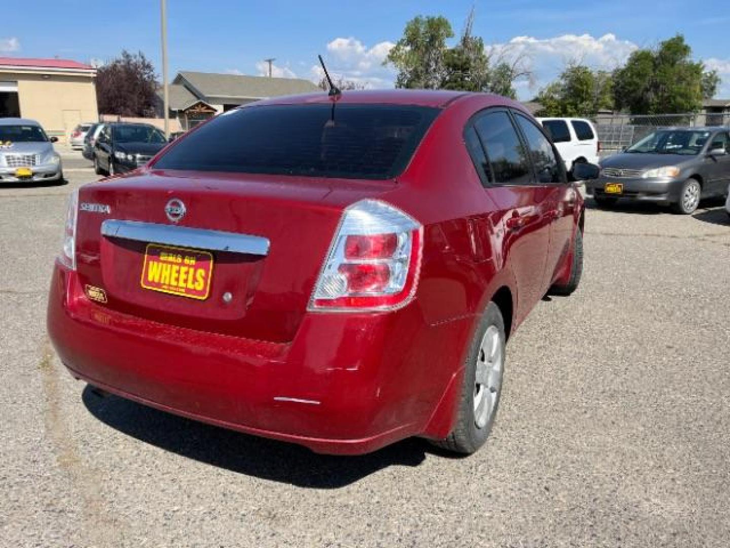 2012 Nissan Sentra 2.0 (3N1AB6APXCL) with an 2.0L L4 DOHC 16V engine, Continuously Variabl transmission, located at 1821 N Montana Ave., Helena, MT, 59601, (406) 422-1031, 0.000000, 0.000000 - Photo#2