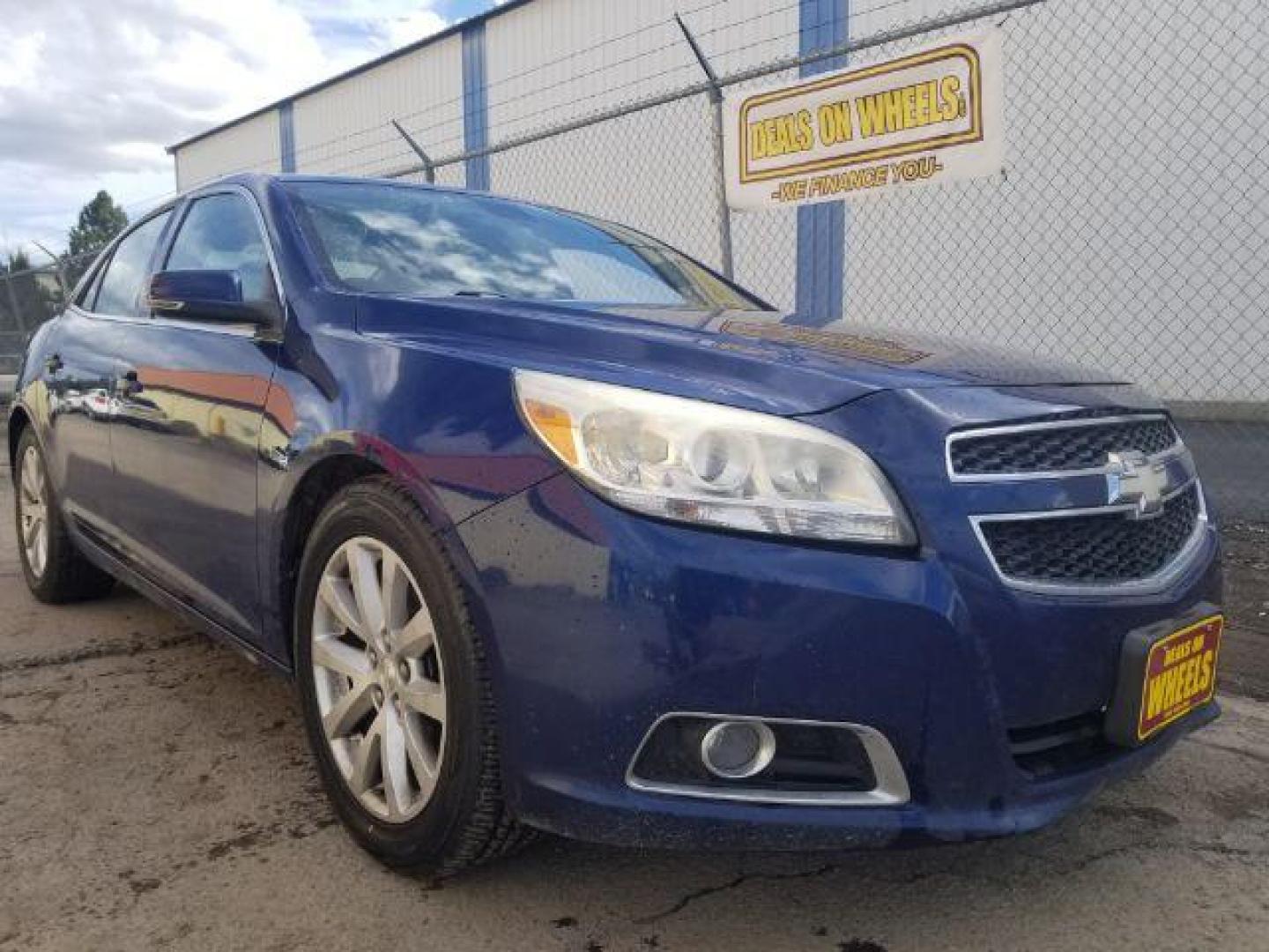 2013 Chevrolet Malibu 2LT (1G11E5SA9DU) with an 2.5L L4 DOHC 16V engine, 6-Speed Automatic transmission, located at 4801 10th Ave S,, Great Falls, MT, 59405, 0.000000, 0.000000 - Photo#2