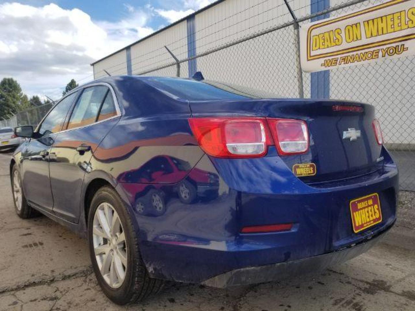 2013 Chevrolet Malibu 2LT (1G11E5SA9DU) with an 2.5L L4 DOHC 16V engine, 6-Speed Automatic transmission, located at 4801 10th Ave S,, Great Falls, MT, 59405, 0.000000, 0.000000 - Photo#5