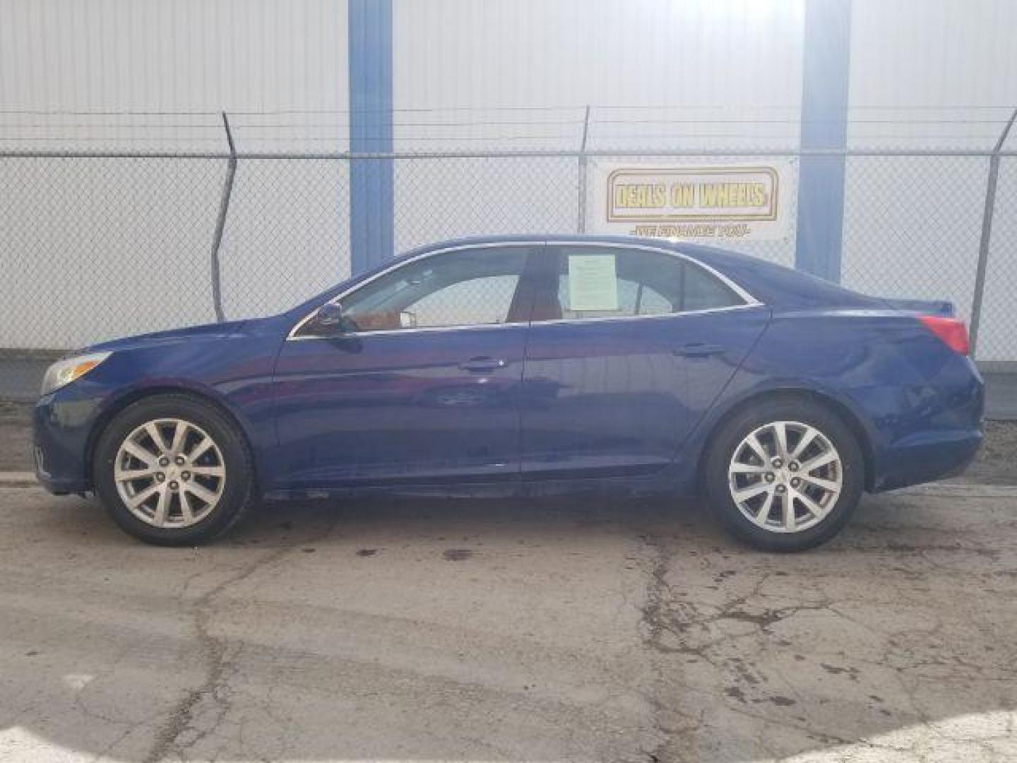 2013 Chevrolet Malibu 2LT (1G11E5SA9DU) with an 2.5L L4 DOHC 16V engine, 6-Speed Automatic transmission, located at 4801 10th Ave S,, Great Falls, MT, 59405, 0.000000, 0.000000 - Photo#6