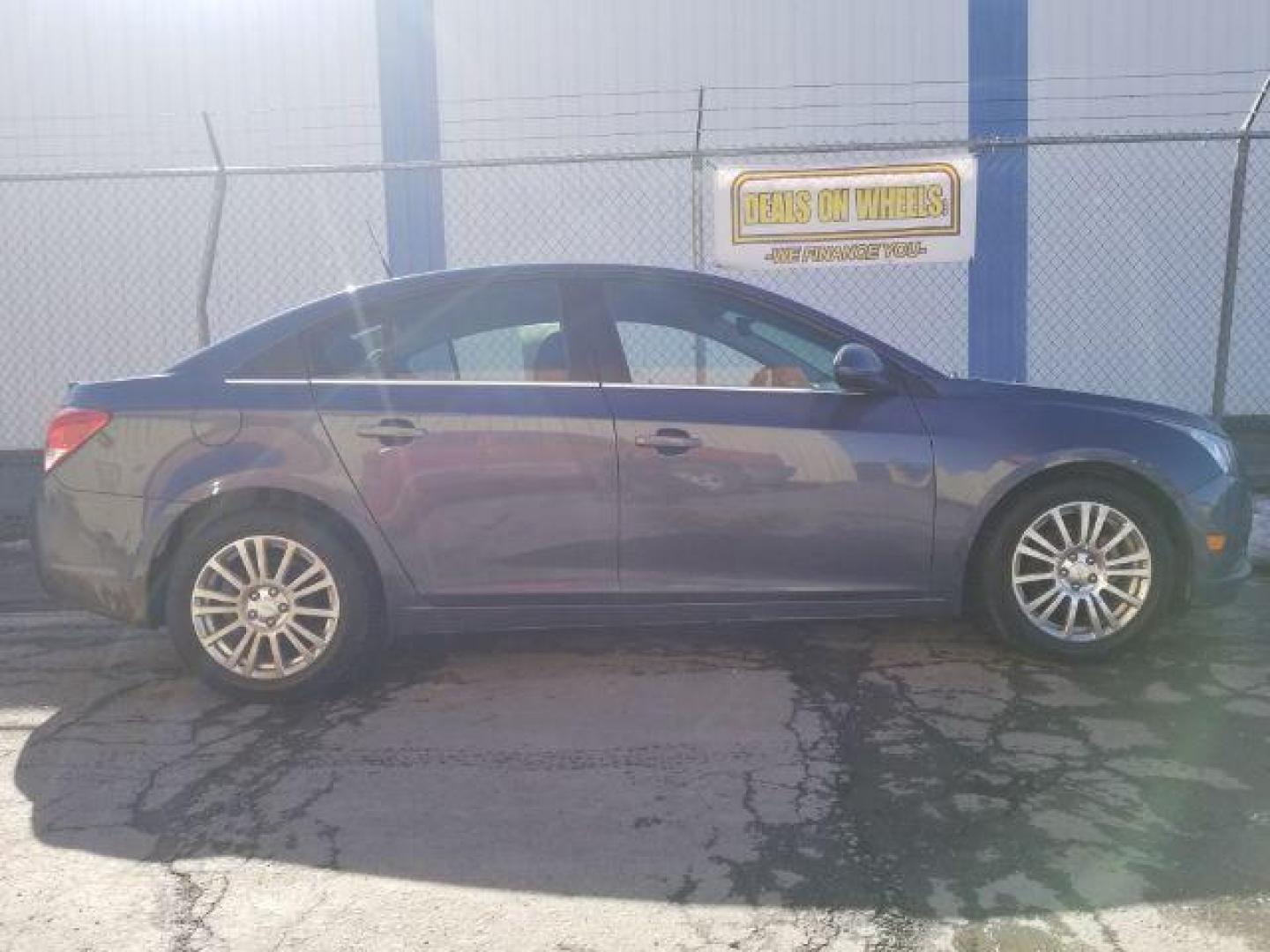 2014 Chevrolet Cruze ECO Manual (1G1PJ5SB3E7) with an ECOTEC 1.4L I-4 DOHC engine, located at 1821 N Montana Ave., Helena, MT, 59601, (406) 422-1031, 0.000000, 0.000000 - Photo#3