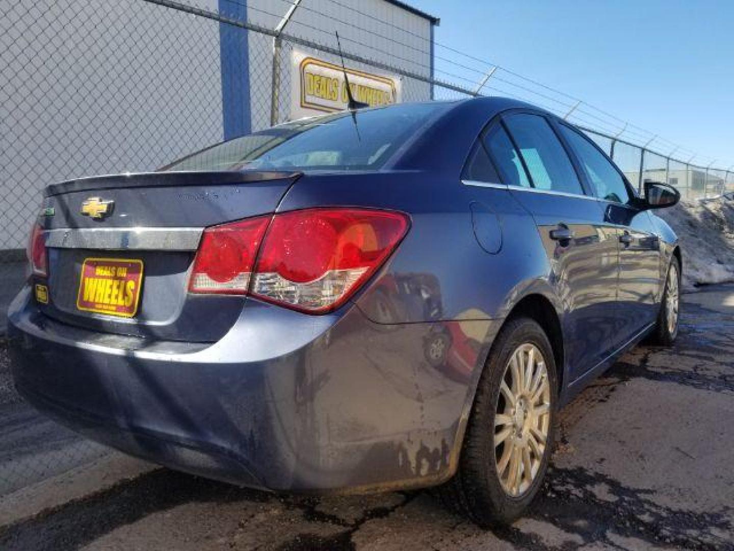 2014 Chevrolet Cruze ECO Manual (1G1PJ5SB3E7) with an ECOTEC 1.4L I-4 DOHC engine, located at 1821 N Montana Ave., Helena, MT, 59601, (406) 422-1031, 0.000000, 0.000000 - Photo#4