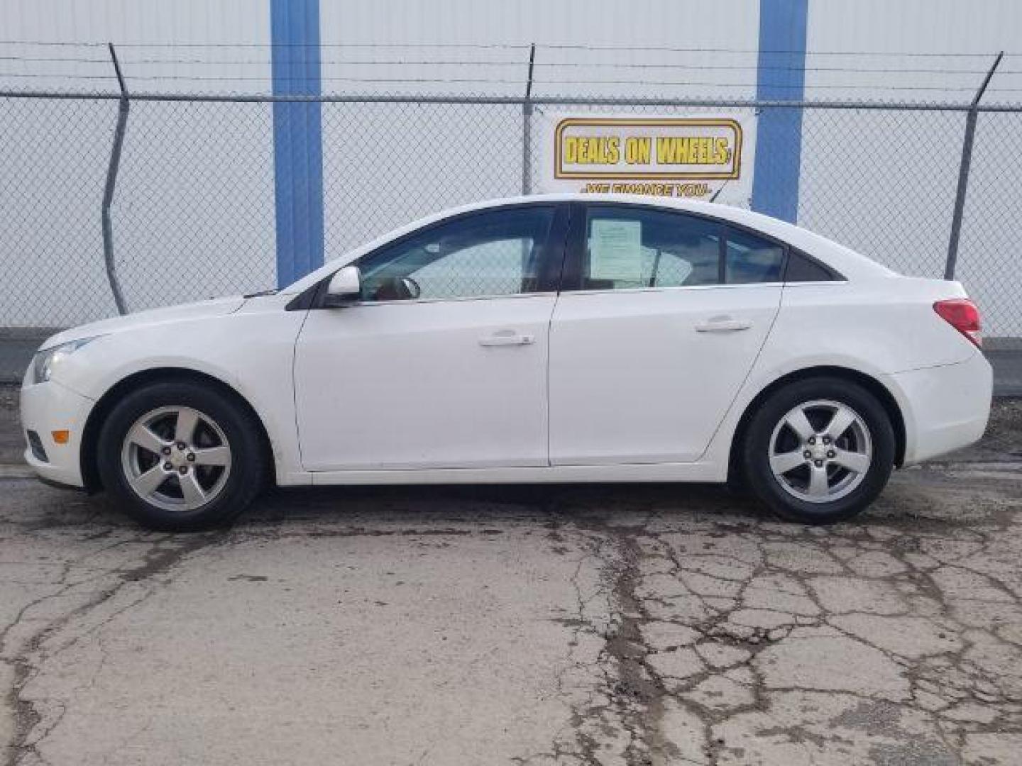 2014 Chevrolet Cruze 1LT Auto (1G1PC5SB5E7) with an ECOTEC 1.4L I-4 DOHC engine, located at 1821 N Montana Ave., Helena, MT, 59601, (406) 422-1031, 0.000000, 0.000000 - Photo#6