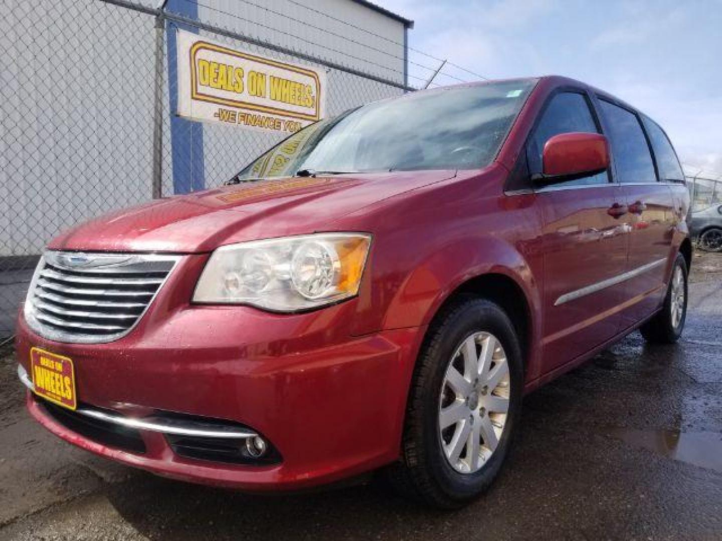 2014 Chrysler Town and Country Touring (2C4RC1BG9ER) with an Pentastar 3.6L V-6 DOHC engine, located at 4801 10th Ave S,, Great Falls, MT, 59405, 0.000000, 0.000000 - Photo#0