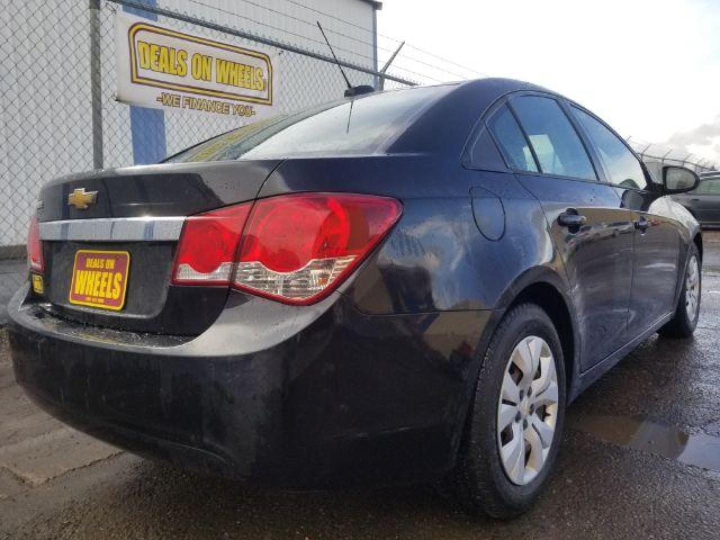 2016 Chevrolet Cruze Limited LS Auto (1G1PC5SG3G7) with an ECOTEC 1.8L I-4 DOHC engine, located at 4801 10th Ave S,, Great Falls, MT, 59405, 0.000000, 0.000000 - Photo#4
