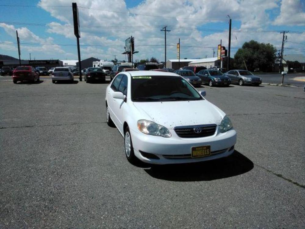 2008 Super White Toyota Corolla LE (1NXBR32E28Z) with an 1.8L L4 DOHC 16V engine, located at 1821 N Montana Ave, Helena, MT, 59601, (406) 543-1986, 46.603153, -112.020531 - Photo #2