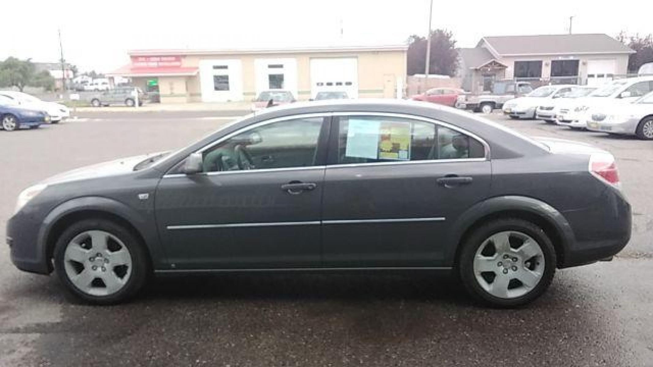 2008 Silver Pearl Saturn Aura XE (1G8ZS57B58F) with an 2.4L L4 DOHC 16V engine, 4-Speed Automatic transmission, located at 1821 N Montana Ave, Helena, MT, 59601, (406) 422-1031, 46.603447, -112.022781 - Photo #7