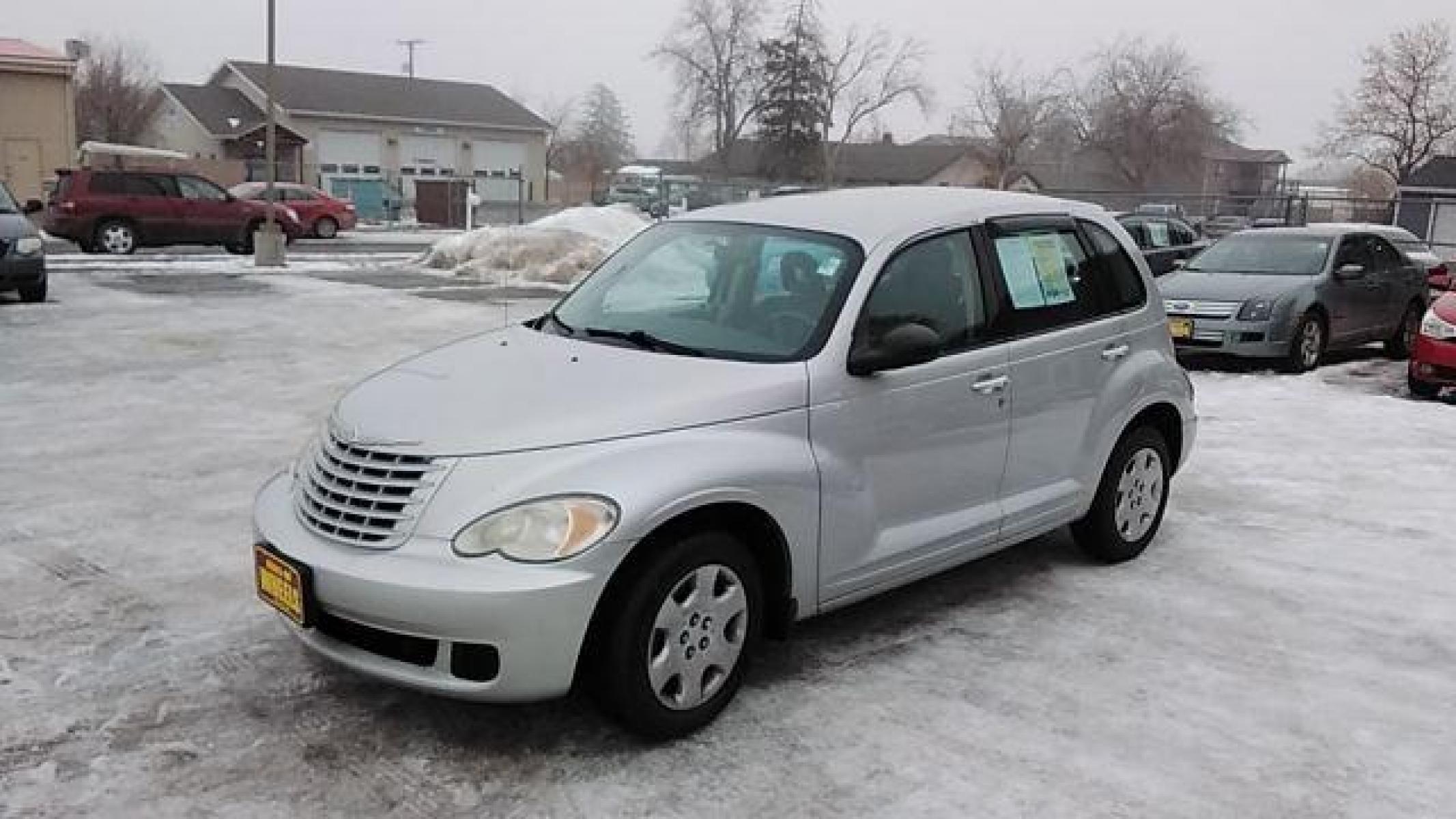 2007 Chrysler PT Cruiser Base (3A4FY48B87T) with an 2.4L L4 DOHC 16V engine, located at 1821 N Montana Ave, Helena, MT, 59601, (406) 543-1986, 46.603153, -112.020531 - Photo #0