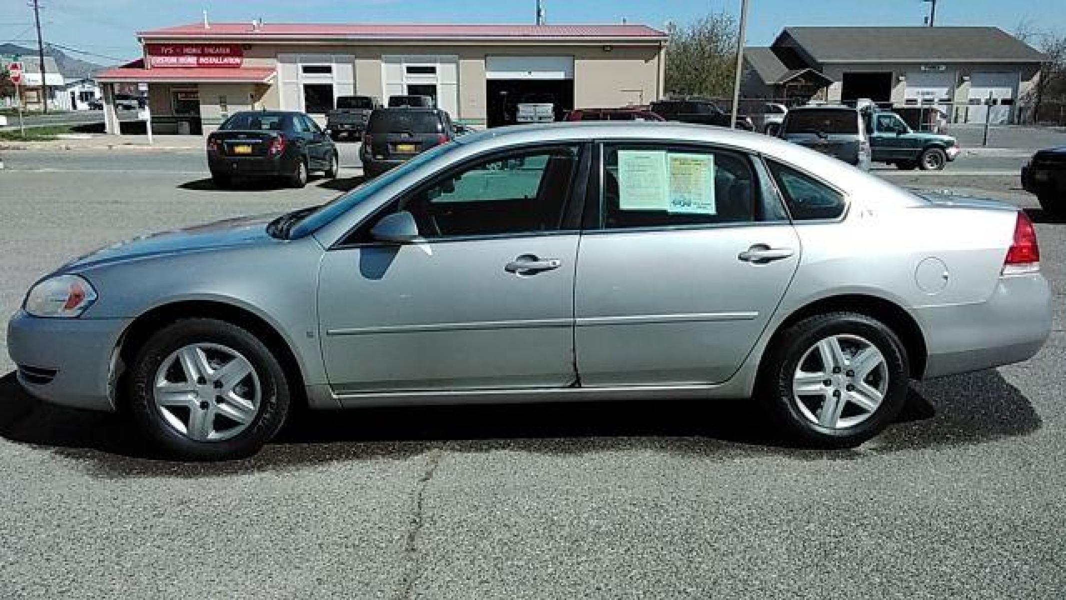 2007 Chevrolet Impala LS (2G1WB55KX79) with an 3.5L V6 OHV 16V FFV engine, 4-Speed Automatic transmission, located at 1821 N Montana Ave, Helena, MT, 59601, (406) 422-1031, 46.603447, -112.022781 - Photo #7