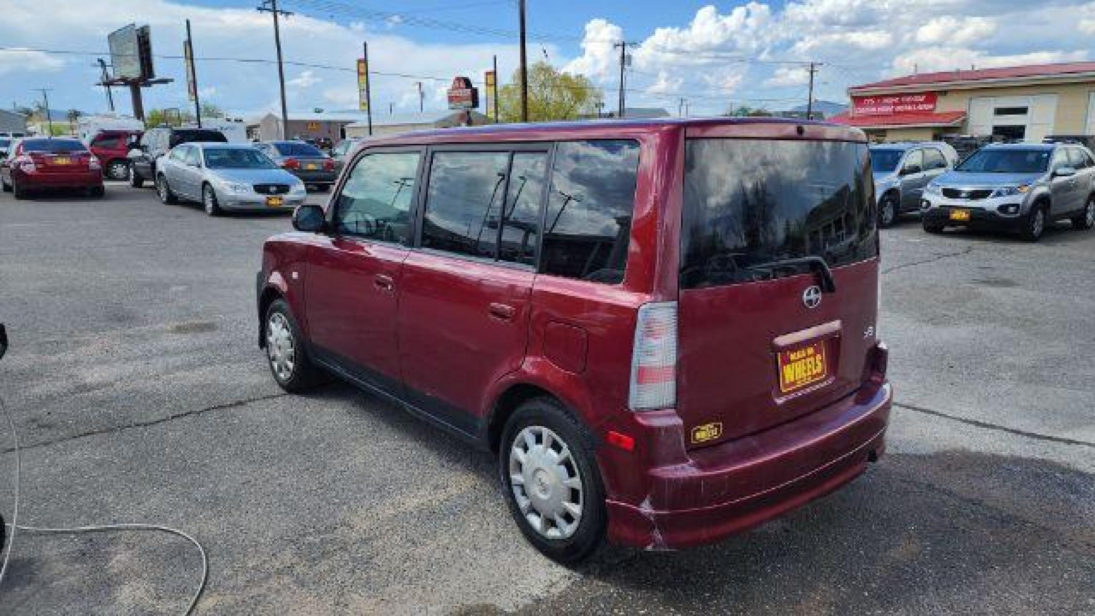 2006 Scion xB Wagon (JTLKT334564) with an 1.5L L4 DOHC 16V engine, 5-Speed Manual transmission, located at 1821 N Montana Ave, Helena, MT, 59601, (406) 422-1031, 46.603447, -112.022781 - Photo #5