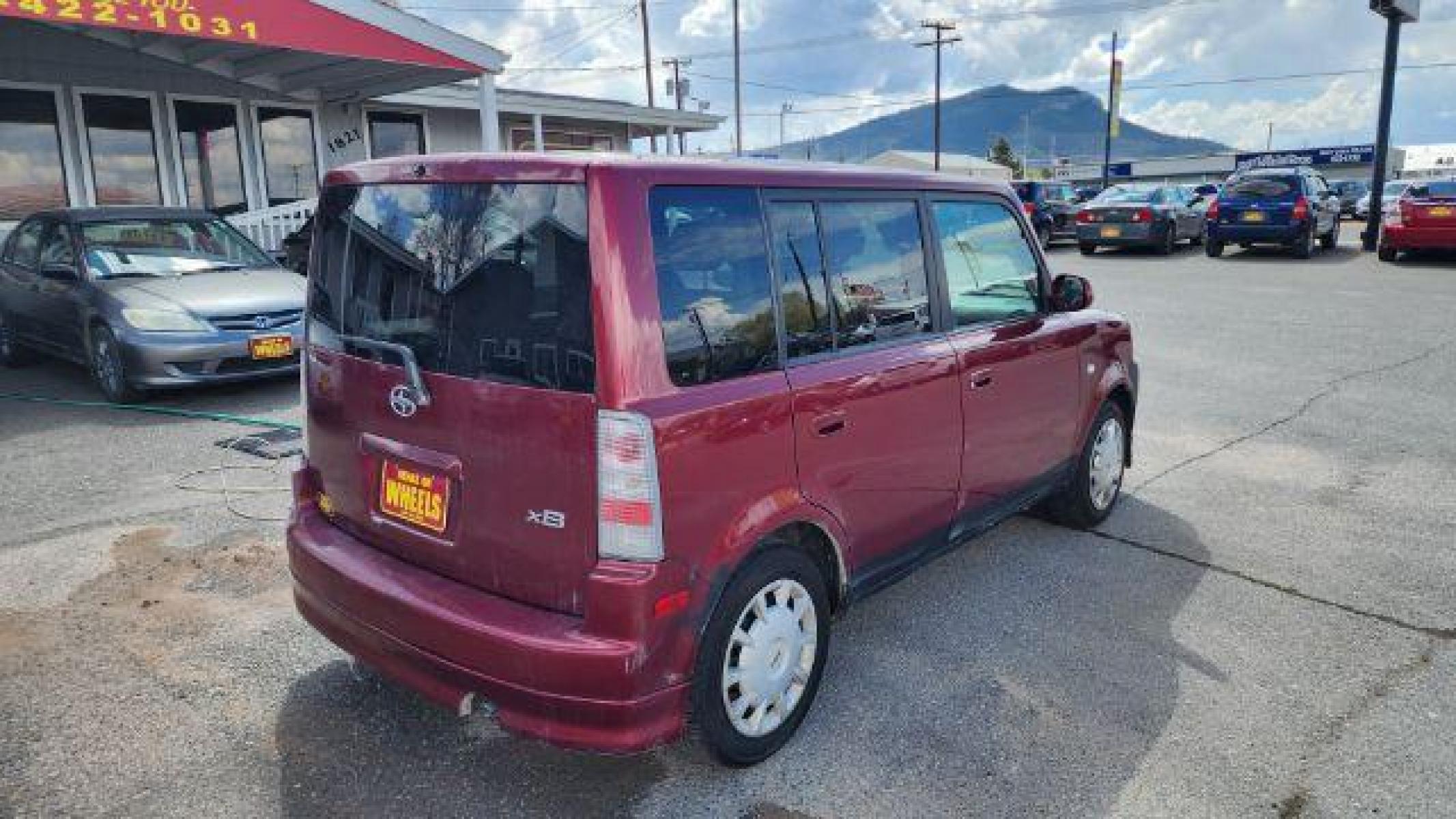 2006 Scion xB Wagon (JTLKT334564) with an 1.5L L4 DOHC 16V engine, 5-Speed Manual transmission, located at 1821 N Montana Ave, Helena, MT, 59601, (406) 422-1031, 46.603447, -112.022781 - Photo #3