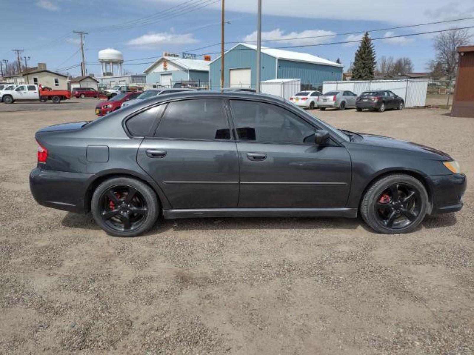 2009 Subaru Legacy 2.5i Limited (4S3BL626697) with an 2.5L H4 SOHC 16V engine, 4-Speed Automatic transmission, located at 4801 10th Ave S,, Great Falls, MT, 59405, (406) 564-1505, 47.494347, -111.232239 - Photo #5
