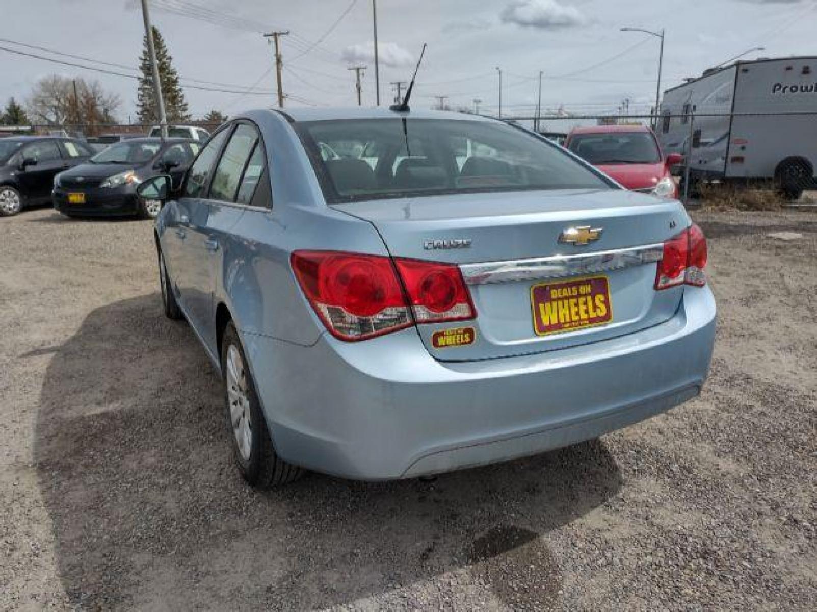 2011 Chevrolet Cruze 1LT (1G1PF5S91B7) with an 1.4L L4 DOHC 16V TURBO engine, 6-Speed Automatic transmission, located at 4801 10th Ave S,, Great Falls, MT, 59405, (406) 564-1505, 47.494347, -111.232239 - Photo #2