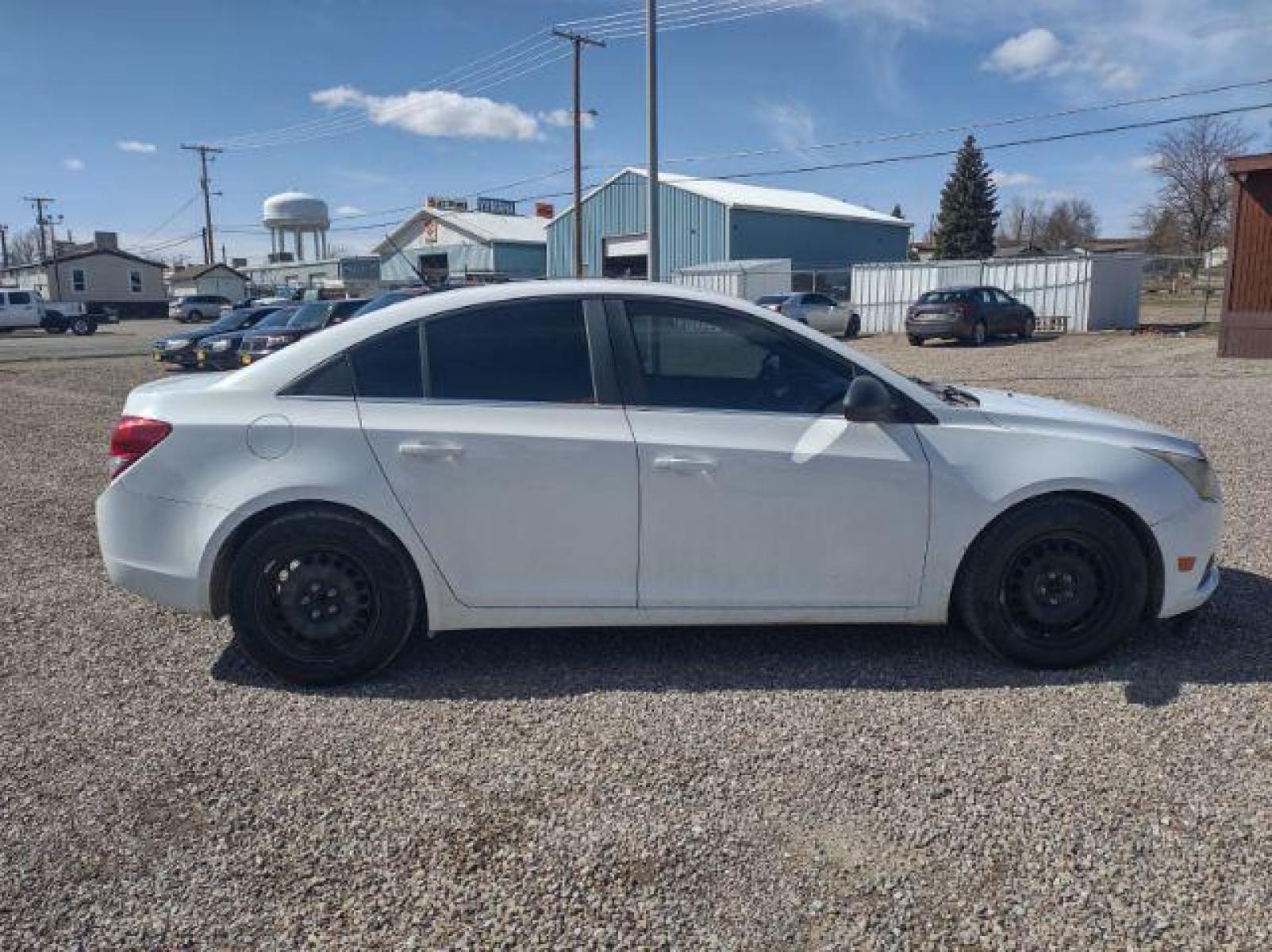 2011 Chevrolet Cruze 2LS (1G1PC5SH0B7) with an 1.8L L4 DOHC 16V FFV engine, 6-Speed Automatic transmission, located at 4801 10th Ave S,, Great Falls, MT, 59405, (406) 564-1505, 47.494347, -111.232239 - Photo #5