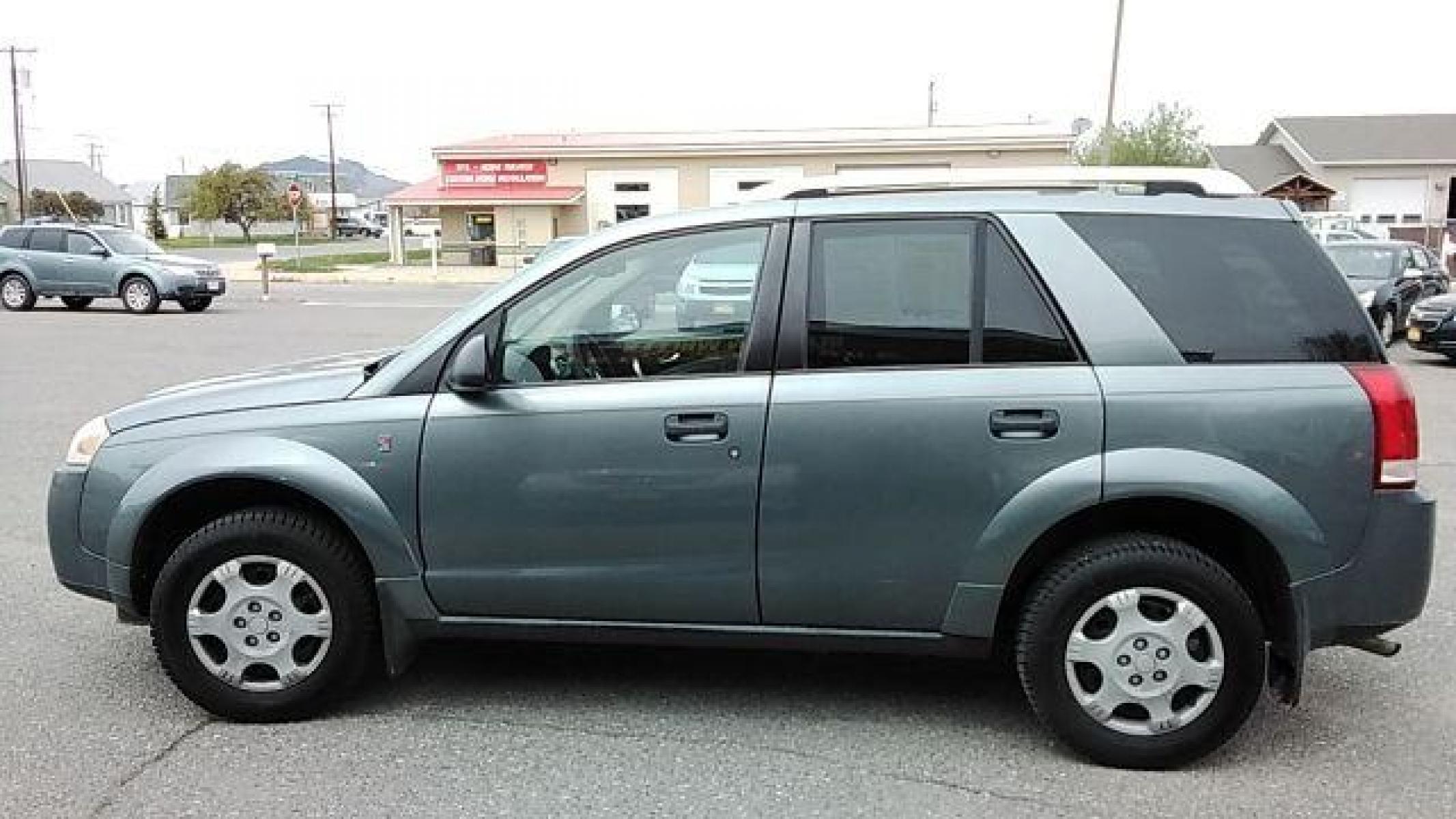 2006 Saturn Vue FWD (5GZCZ23D16S) with an 2.2L L4 DOHC 16V engine, 5-Speed Manual transmission, located at 1821 N Montana Ave, Helena, MT, 59601, (406) 422-1031, 46.603447, -112.022781 - Photo #7