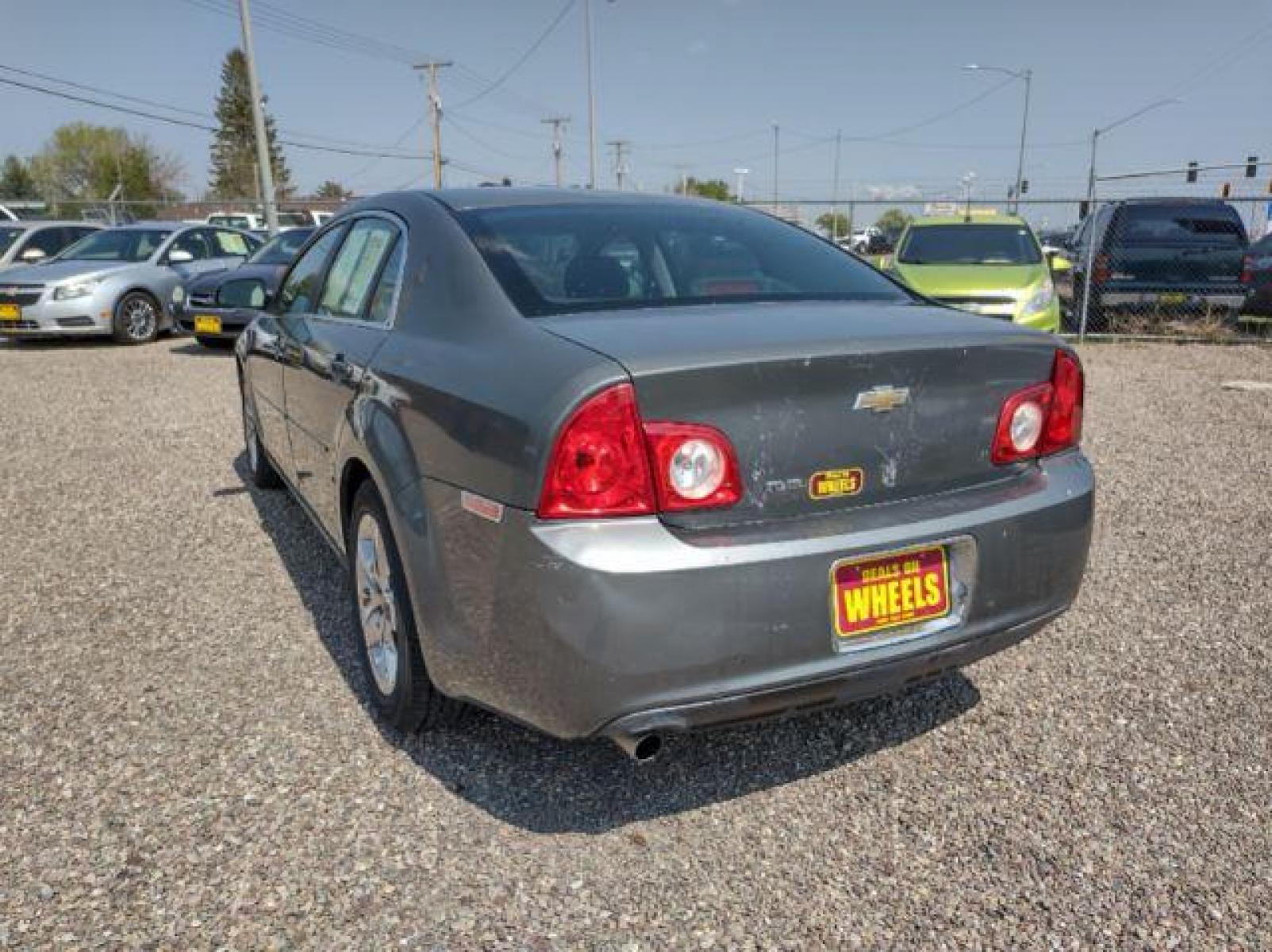 2009 Chevrolet Malibu LT1 (1G1ZH57B19F) with an 2.4L L4 DOHC 16V engine, 6-Speed Automatic transmission, located at 4801 10th Ave S,, Great Falls, MT, 59405, (406) 564-1505, 47.494347, -111.232239 - Photo #2