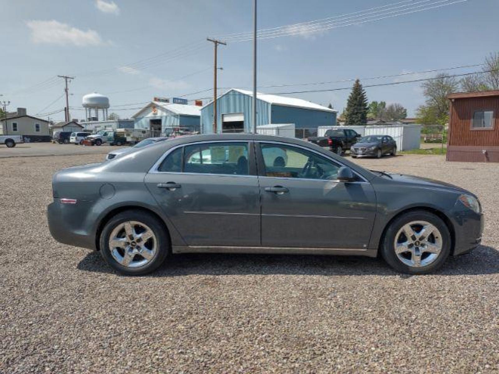2009 Chevrolet Malibu LT1 (1G1ZH57B19F) with an 2.4L L4 DOHC 16V engine, 6-Speed Automatic transmission, located at 4801 10th Ave S,, Great Falls, MT, 59405, (406) 564-1505, 47.494347, -111.232239 - Photo #5