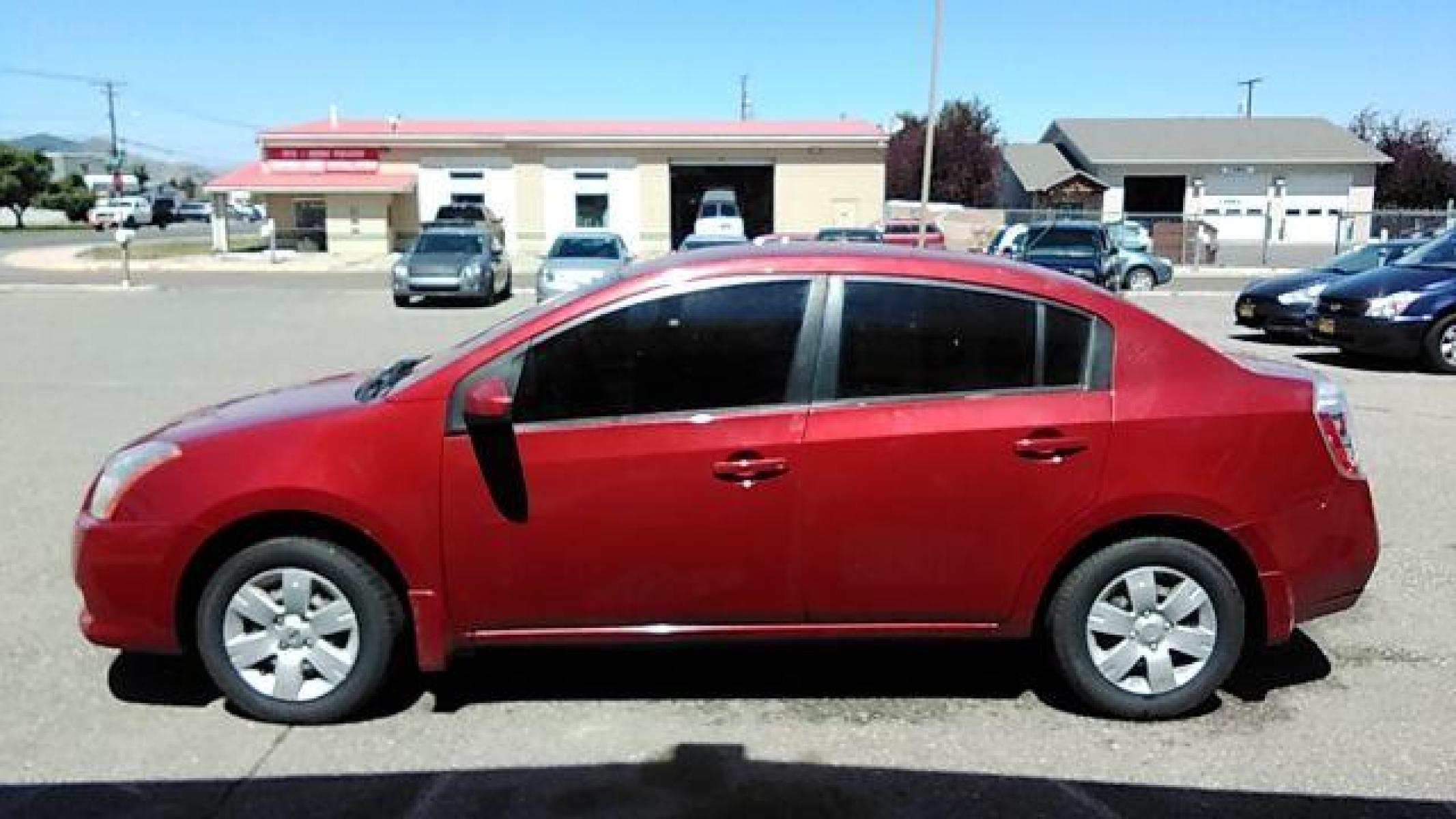 2012 Nissan Sentra 2.0 (3N1AB6APXCL) with an 2.0L L4 DOHC 16V engine, Continuously Variable Transmission transmission, located at 1821 N Montana Ave, Helena, MT, 59601, (406) 422-1031, 46.603447, -112.022781 - Photo #7