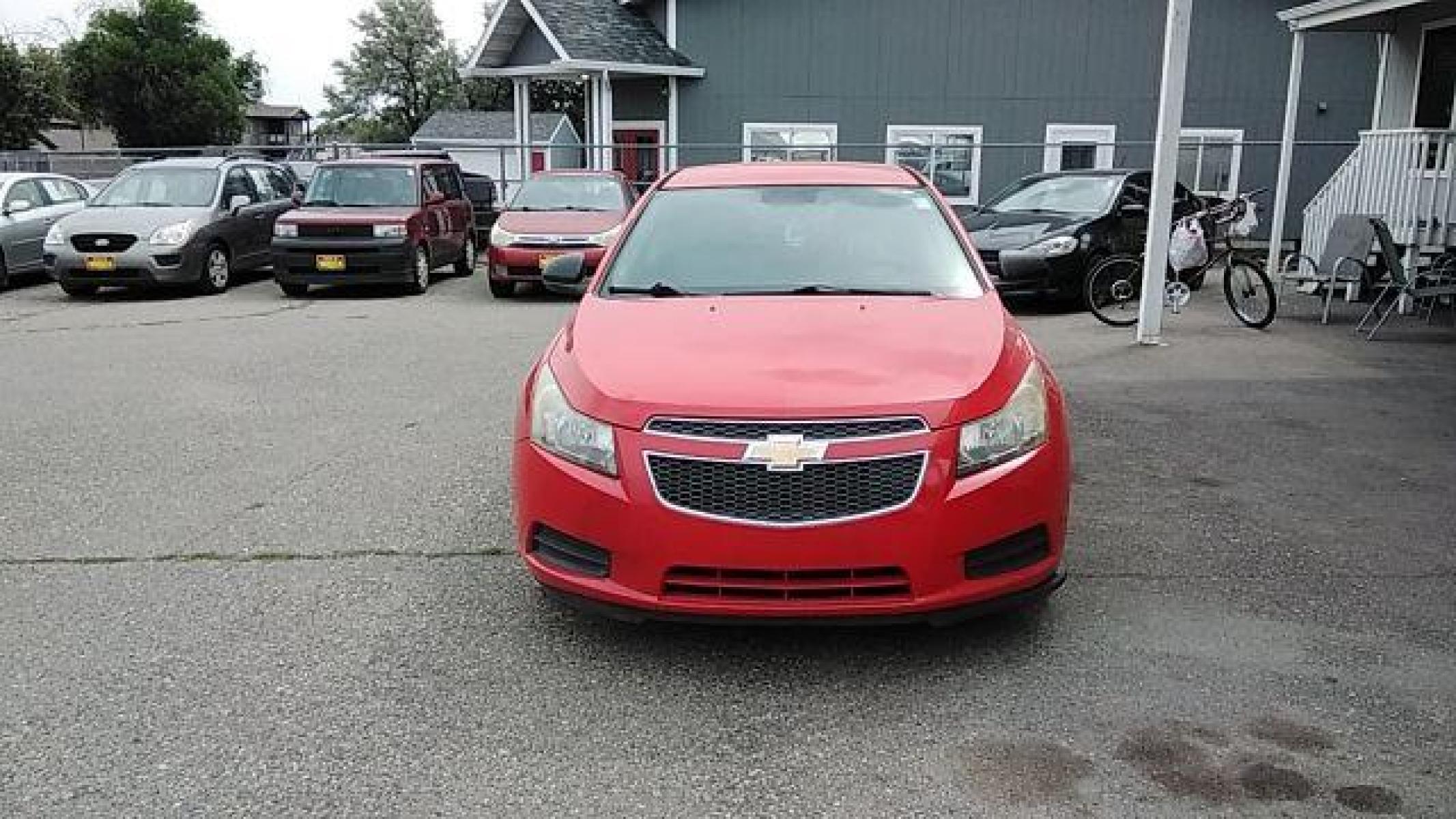 2014 Chevrolet Cruze LS Auto (1G1PA5SH0E7) with an 1.8L L4 DOHC 16V FFV engine, 6-Speed Automatic transmission, located at 1821 N Montana Ave, Helena, MT, 59601, (406) 422-1031, 46.603447, -112.022781 - Photo #1