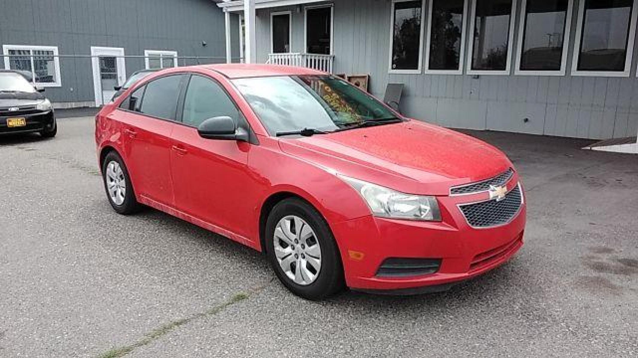 2014 Chevrolet Cruze LS Auto (1G1PA5SH0E7) with an 1.8L L4 DOHC 16V FFV engine, 6-Speed Automatic transmission, located at 1821 N Montana Ave, Helena, MT, 59601, (406) 422-1031, 46.603447, -112.022781 - Photo #2