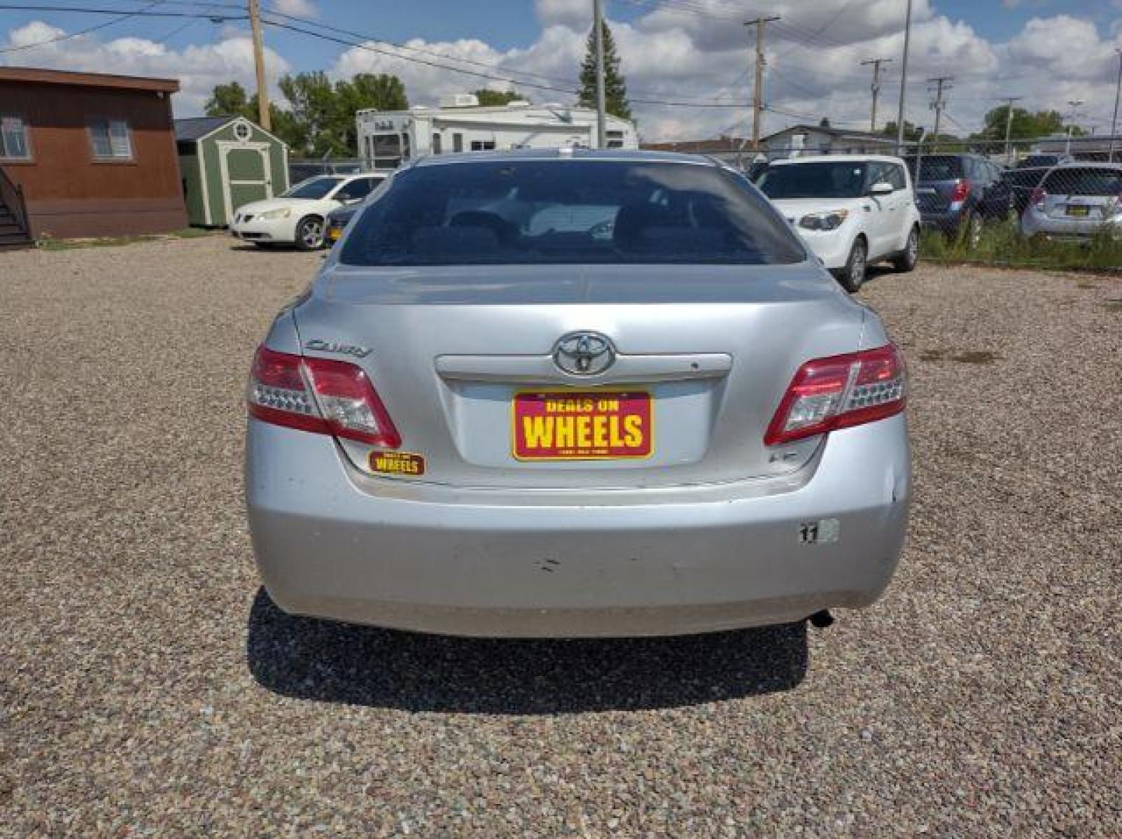 2010 Toyota Camry LE 6-Spd AT (4T4BF3EK8AR) with an 2.5L L4 DOHC 16V engine, 6-Speed Automatic transmission, located at 4801 10th Ave S,, Great Falls, MT, 59405, (406) 564-1505, 47.494347, -111.232239 - Photo #3