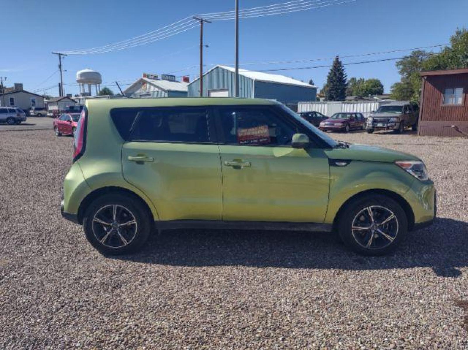 2014 Kia Soul Base (KNDJN2A23E7) with an 1.6L L4 DOHC 16V engine, located at 4801 10th Ave S,, Great Falls, MT, 59405, (406) 564-1505, 47.494347, -111.232239 - Photo #4