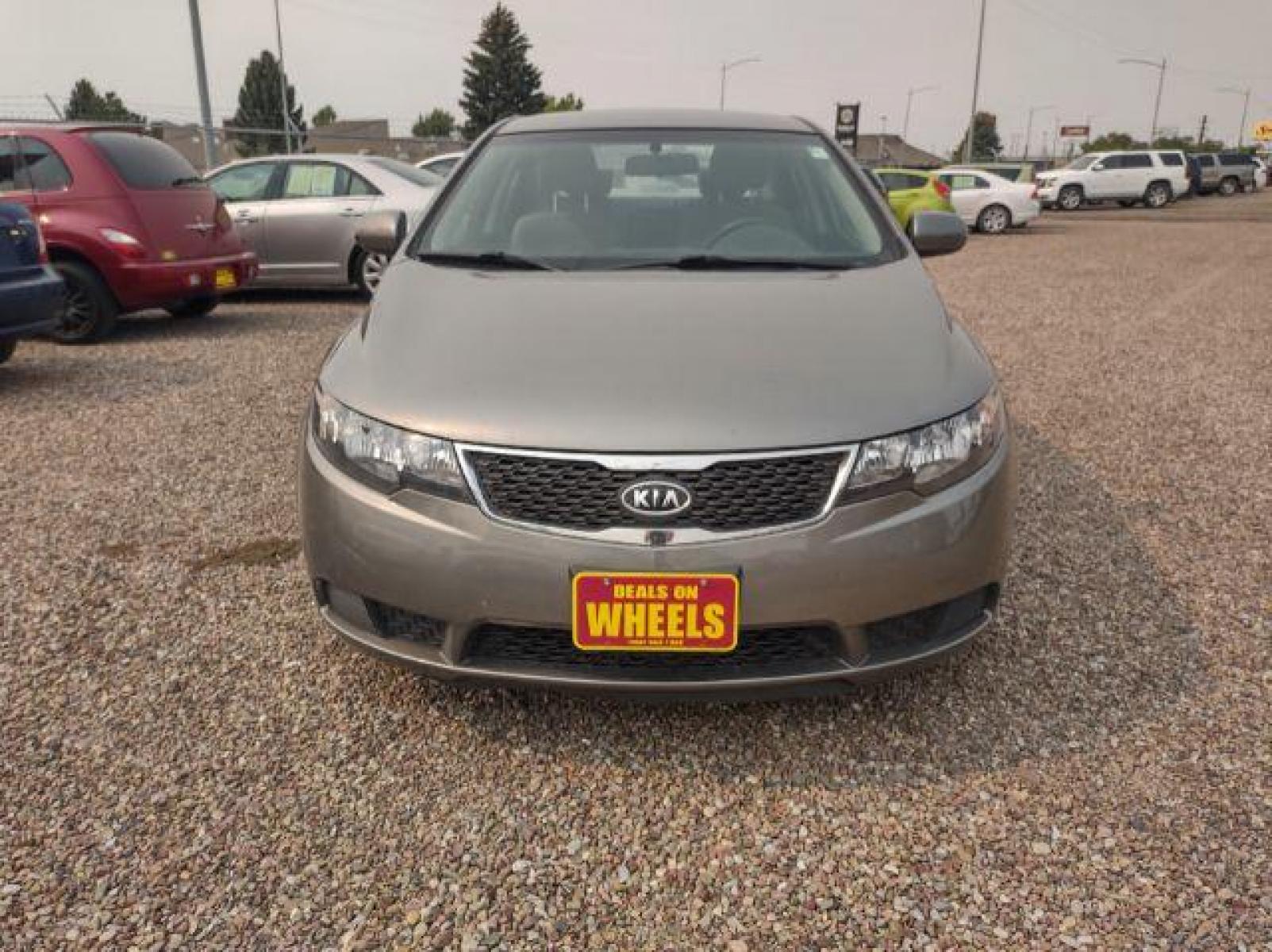 2011 Kia Forte EX (KNAFU4A21B5) with an 2.0L L4 DOHC 16V engine, located at 4801 10th Ave S,, Great Falls, MT, 59405, (406) 564-1505, 47.494347, -111.232239 - Photo #7