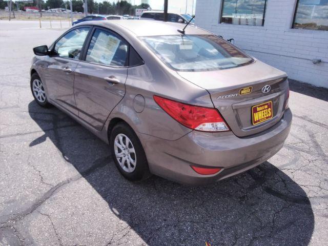 photo of 2012 Hyundai Accent