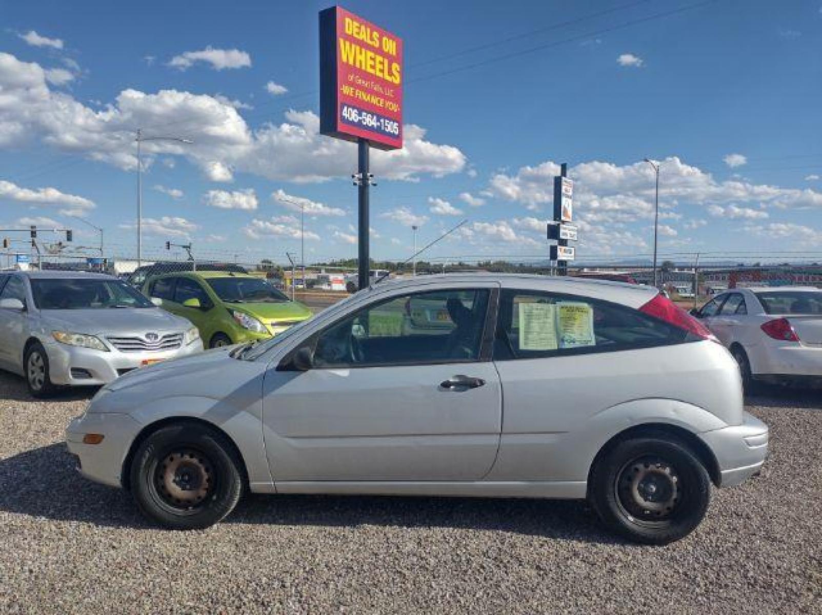 2005 Ford Focus ZX3 SE (3FAFP31N95R) with an 2.0L L4 DOHC 16V engine, located at 4801 10th Ave S,, Great Falls, MT, 59405, (406) 564-1505, 47.494347, -111.232239 - Photo #1