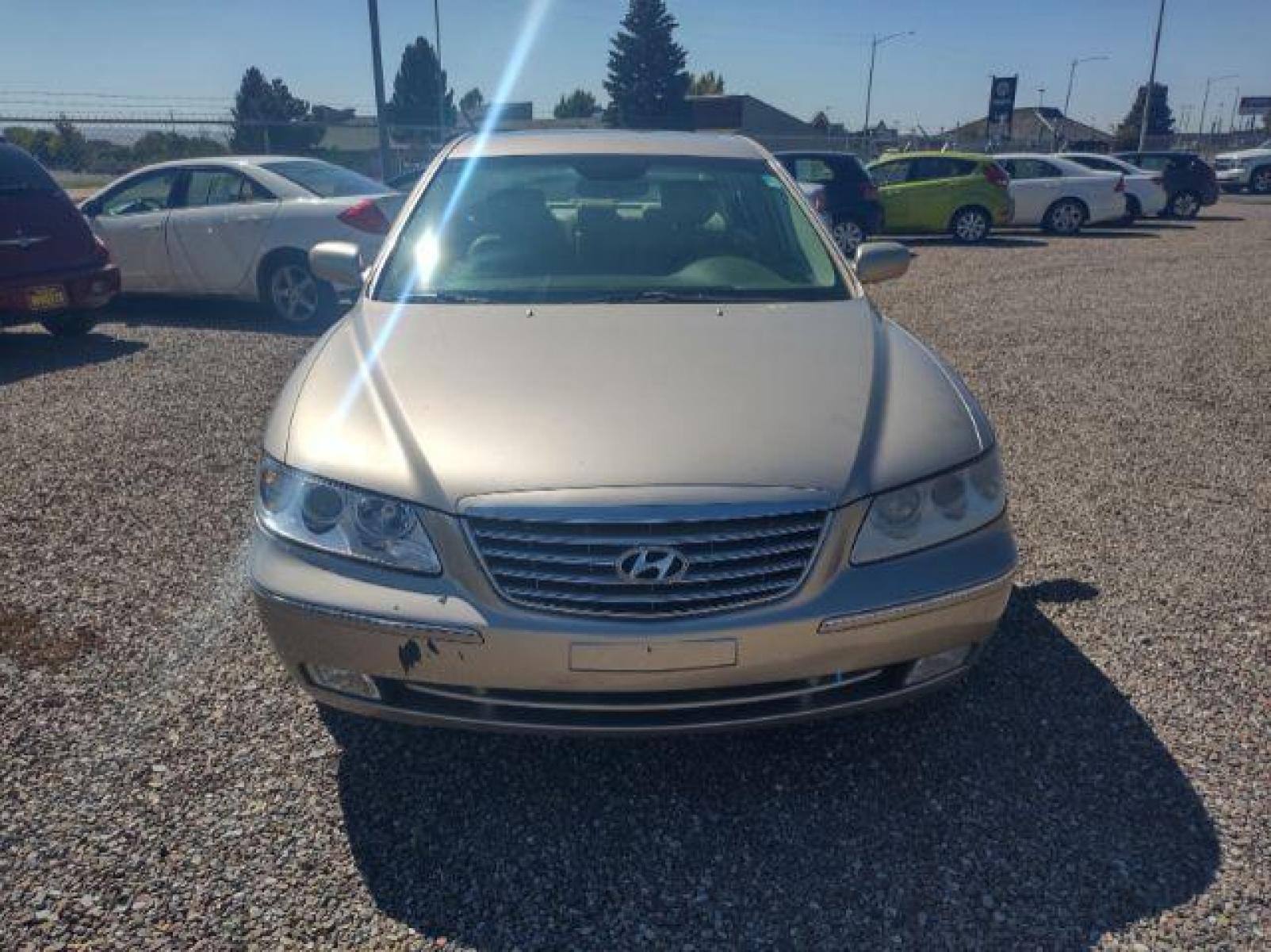 2007 Hyundai Azera Limited (KMHFC46F77A) with an 3.8L V6 DOHC 24V engine, 5-Speed Automatic transmission, located at 4801 10th Ave S,, Great Falls, MT, 59405, (406) 564-1505, 47.494347, -111.232239 - Photo #7
