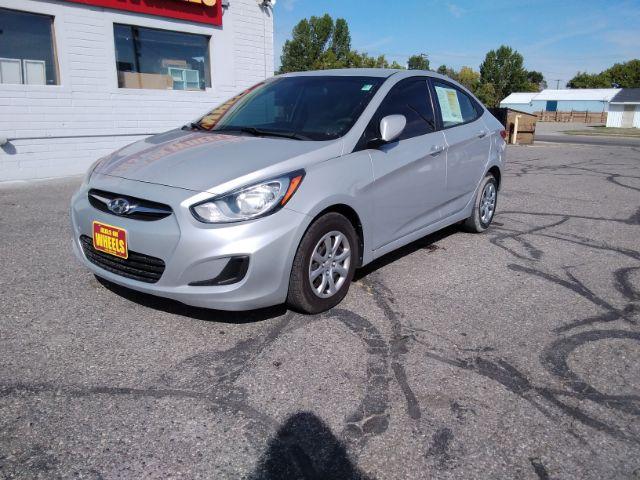 photo of 2014 Hyundai Accent